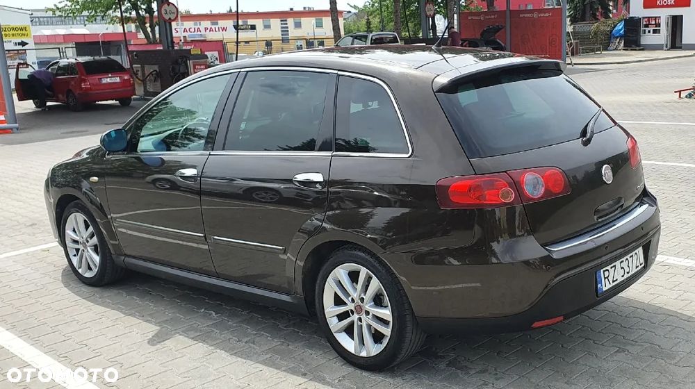Fiat Croma - 2