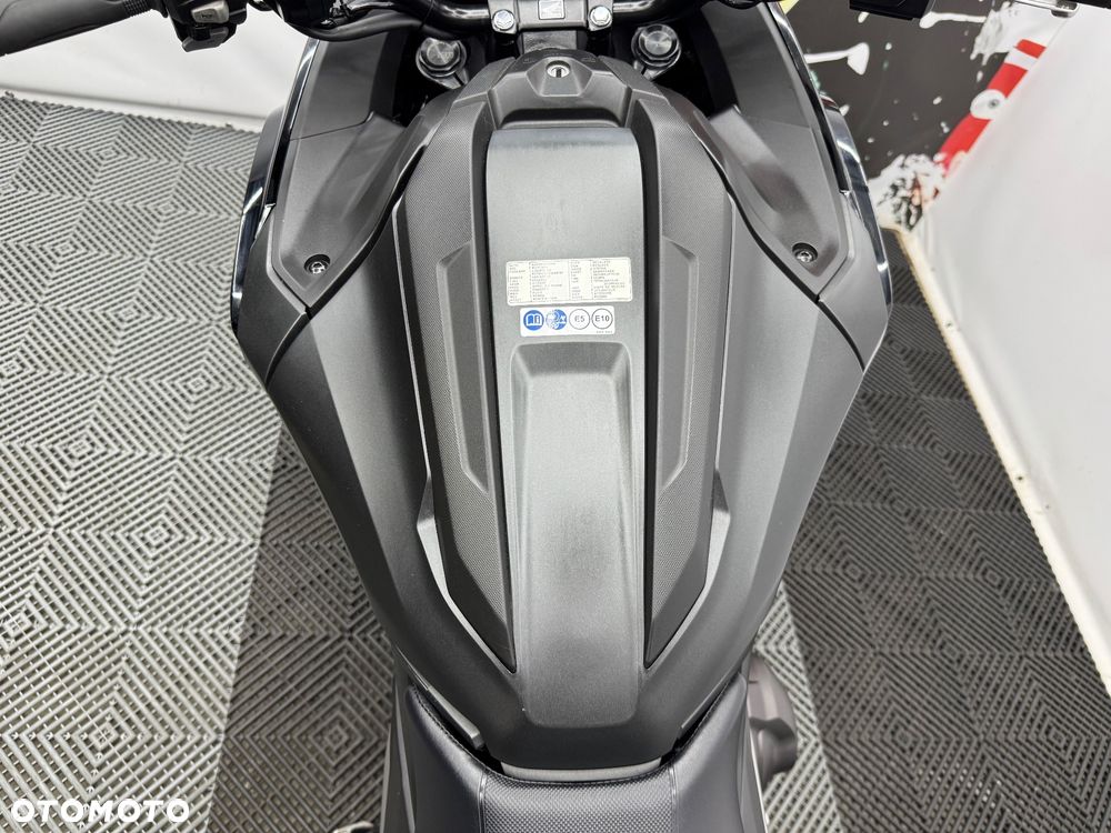 Honda NC - 22