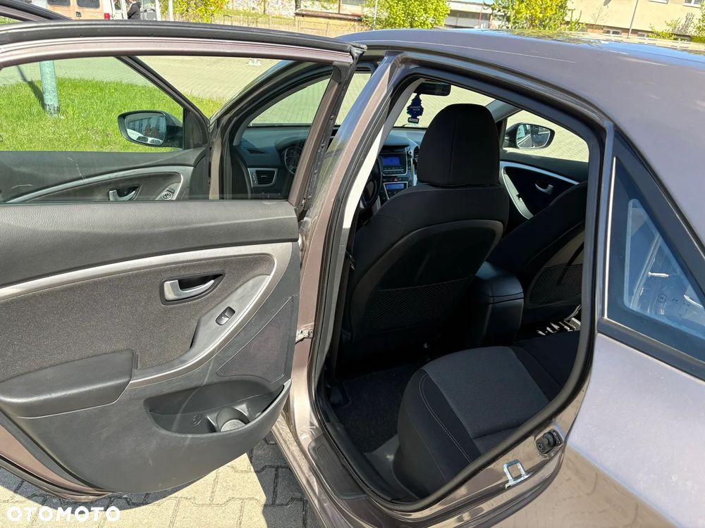Hyundai i30 1.6 CRDi Comfort - 15