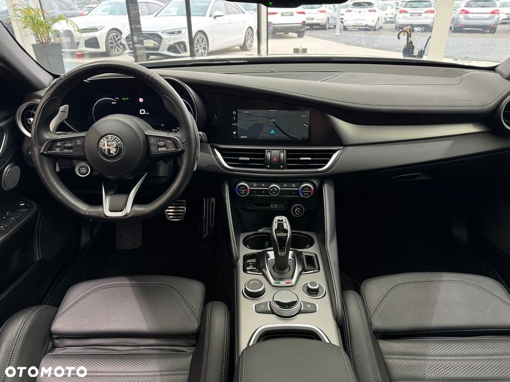 Alfa Romeo Giulia 2.0 Turbo Veloce Q4 - 15