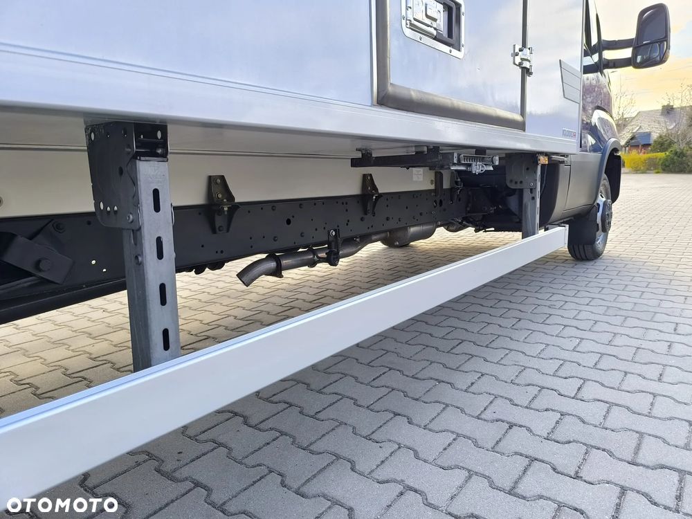 Iveco Daily 50C18, Winda 1000kg, Chłodnia + Grzanie, 10 Palet, Przebieg 44 tyś km, UNIKAT! - 36