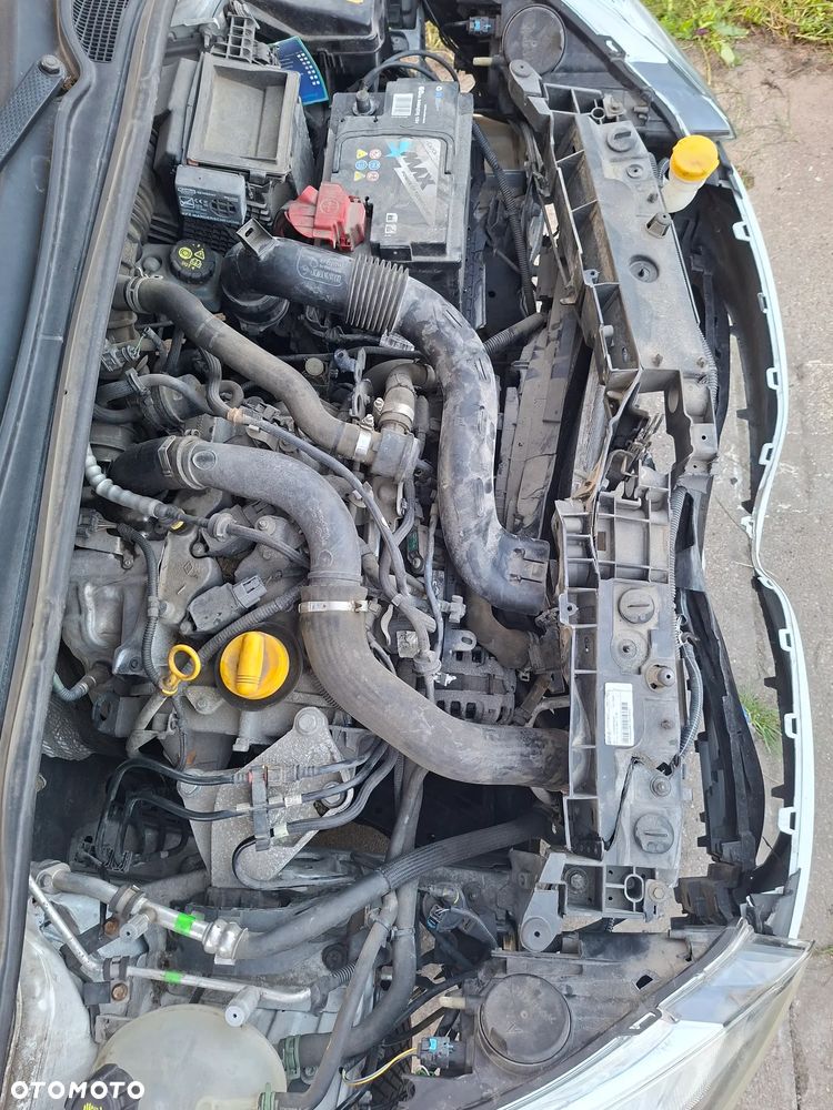 Renault Clio - 8