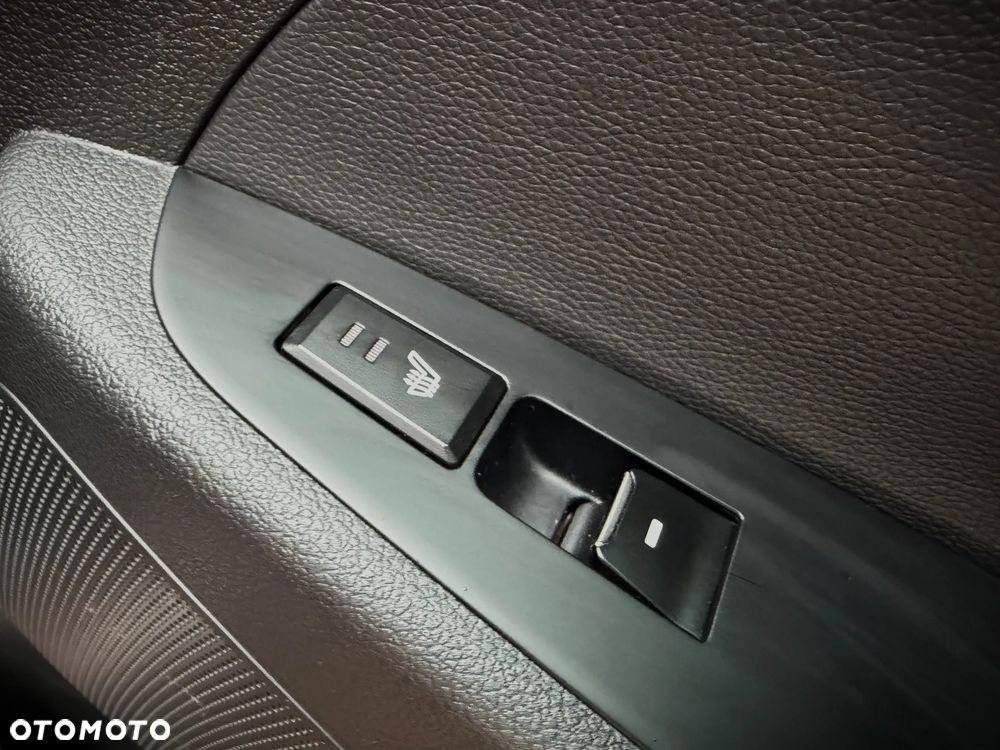 Hyundai Tucson 1.6 CRDi 48V-Hybrid 2WD DCT N Line - 28