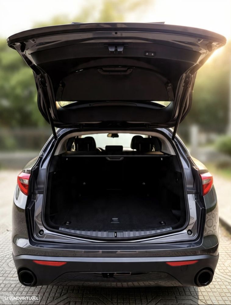 Alfa Romeo Stelvio 2.2 D Super AT8 - 11