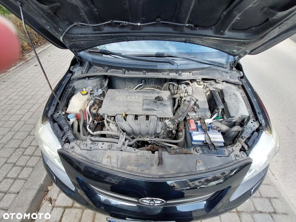 Toyota Corolla 1.4 VVT-i Terra - 14
