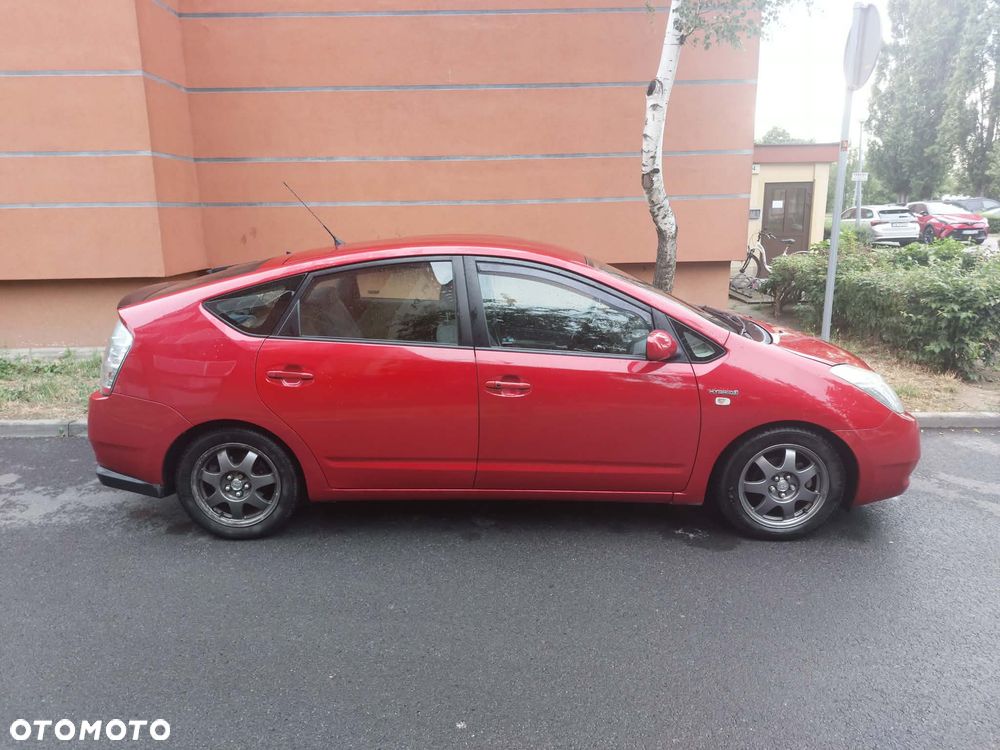 Toyota Prius 1.5 VVT-i Sol (nav) - 5