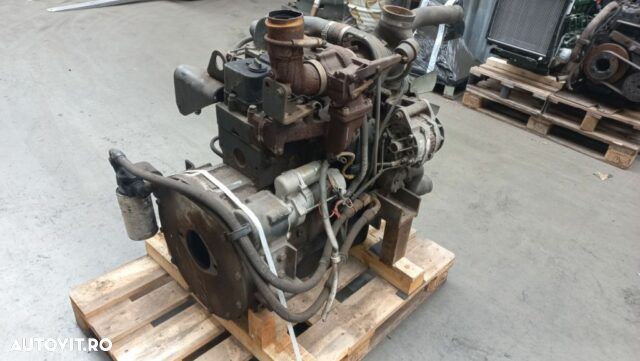 Motor cummins b3.9c - 1