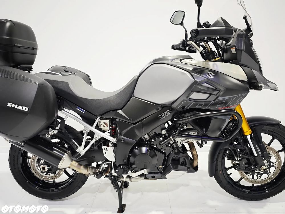 Suzuki V-STROM - 11