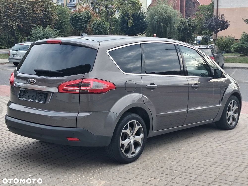 Ford S-Max 2011 photo 3