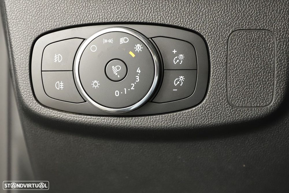 Ford Focus SW 1.0 EcoBoost MHEV ST-Line X - 18