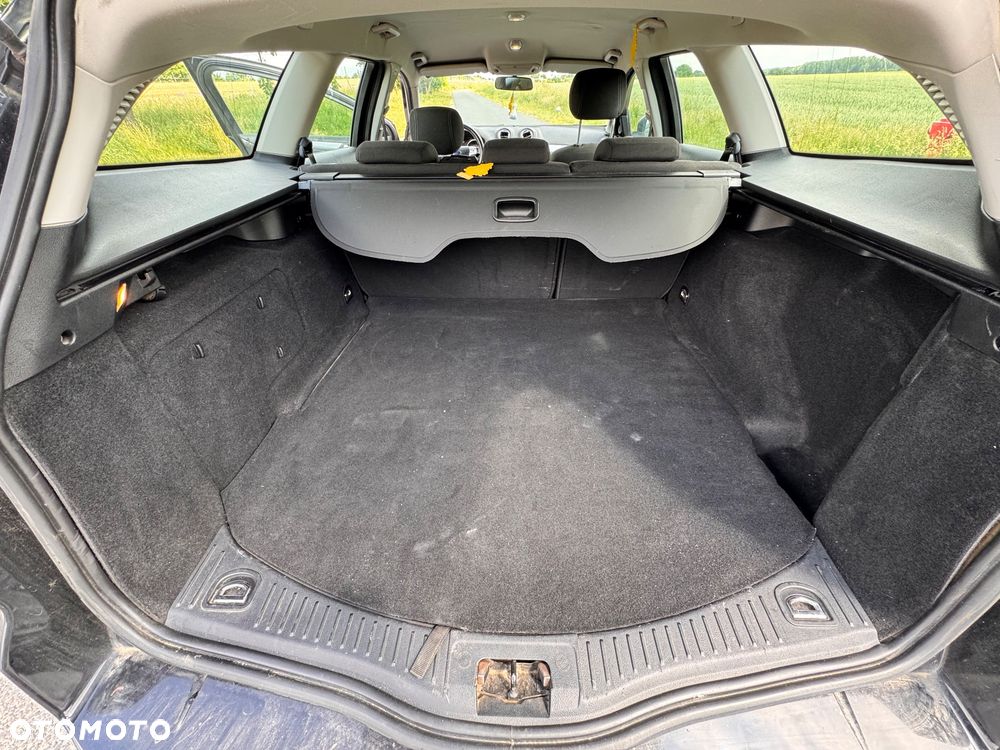 Ford Mondeo SW 1.6 TDCi Ambiente - 15