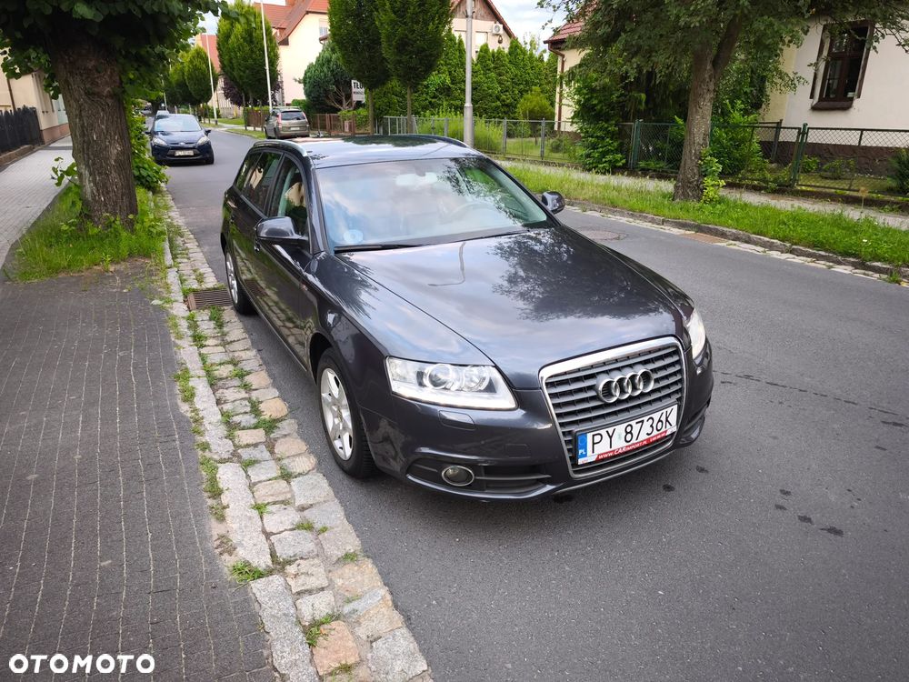 Audi A6 Avant - 1