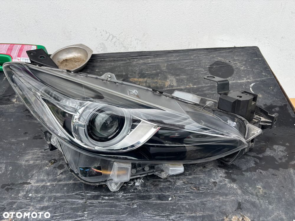 Reflektor przedni prawy mazda3 xenon - 3