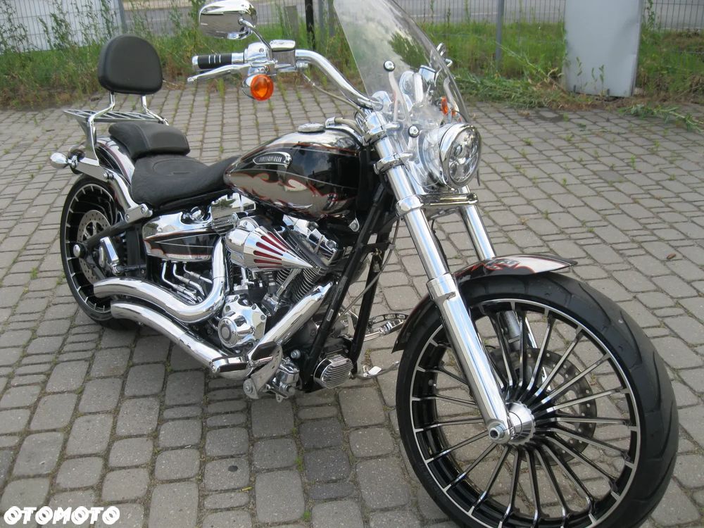 Harley-Davidson FXSB Breakout - 4