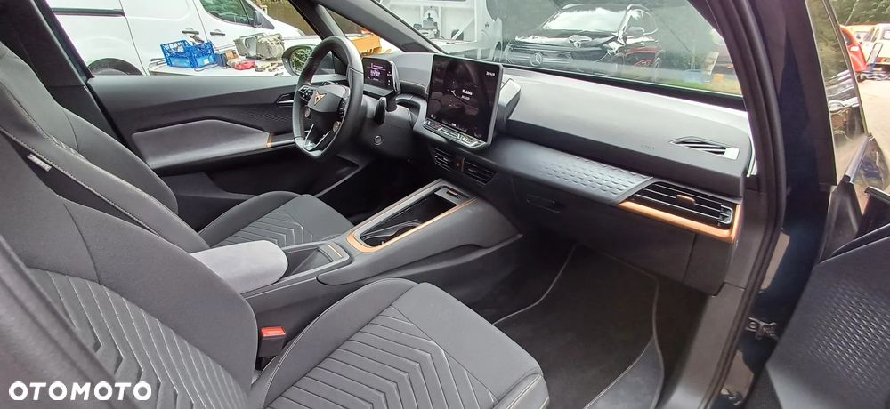 Cupra Born 77kWh E-Boost Advantage Edition - 27