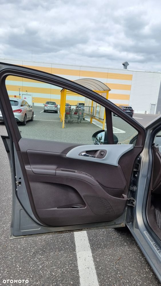 Opel Meriva 1.4 T Cosmo - 11