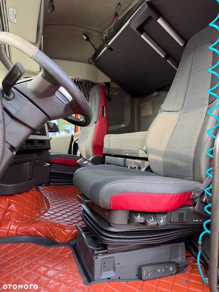Volvo FH 500 / HYDRAULIKA DWUOBWODOWA / 848 070 KM PRZEBIEGU / GLOBETROTTER / EURO 6 / LODÓWKA / DŁUGA RAMA / DOSTĘPNE 3 SZTUKI !! - 24
