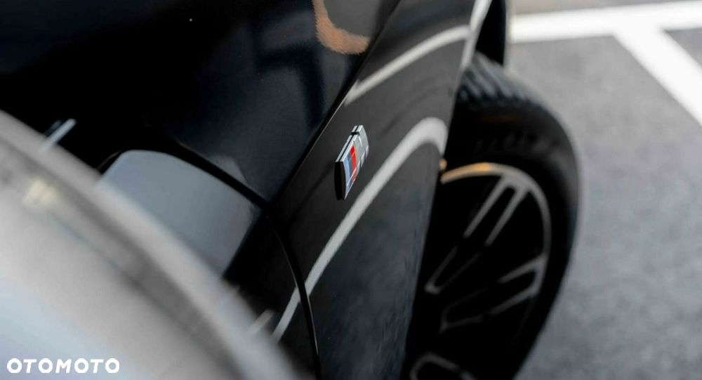 BMW Seria 5 520i - 4