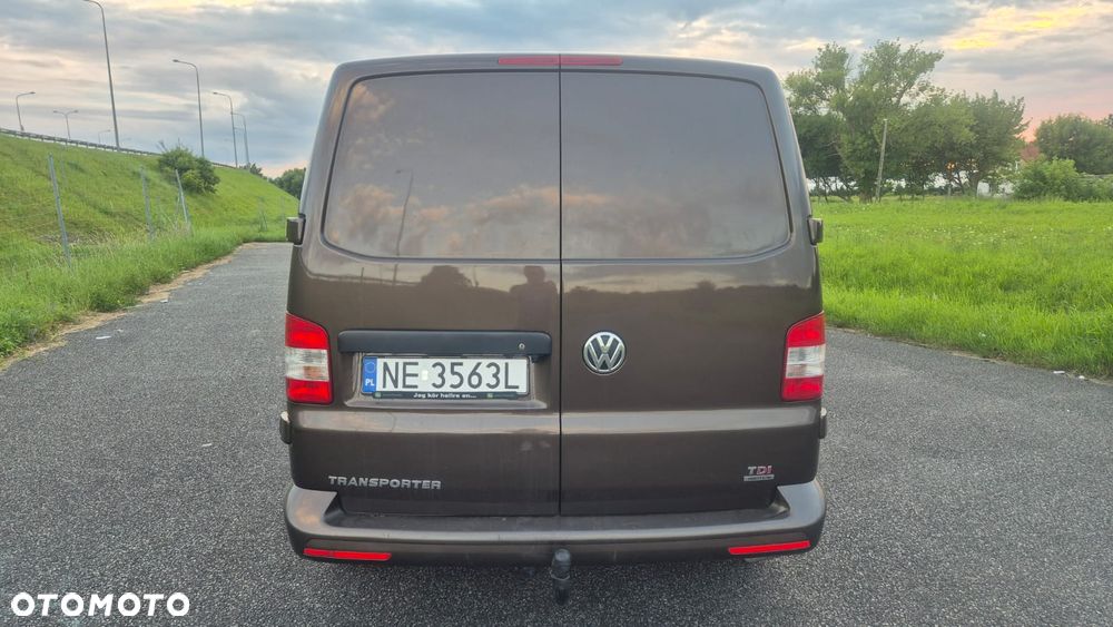 Volkswagen Transporter - 4