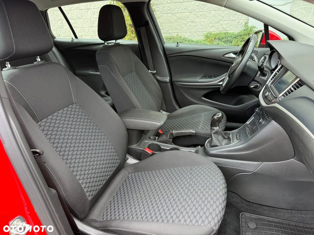 Opel Astra 1.6 CDTI Enjoy S&S - 26