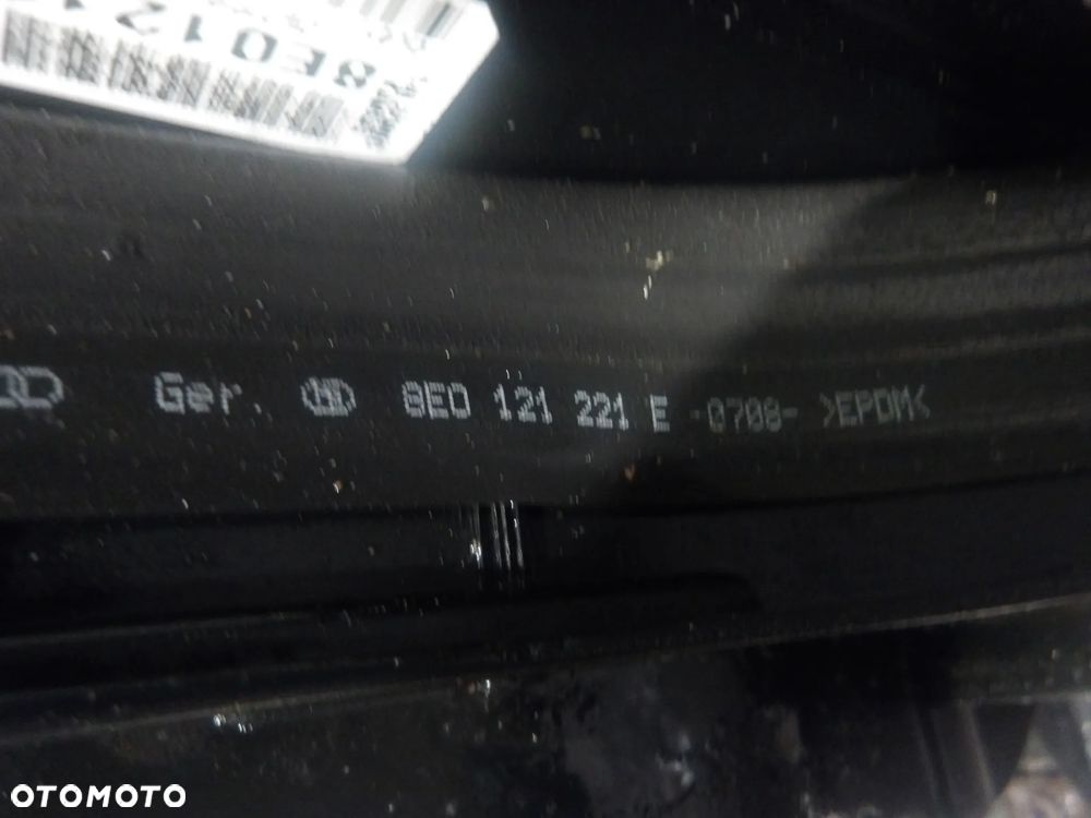 SEAT EXEO KOMBI 08-13 2.0TDI PAS PRZEDNI CHŁODNICE 8E0260401T 8E0121251A - 10