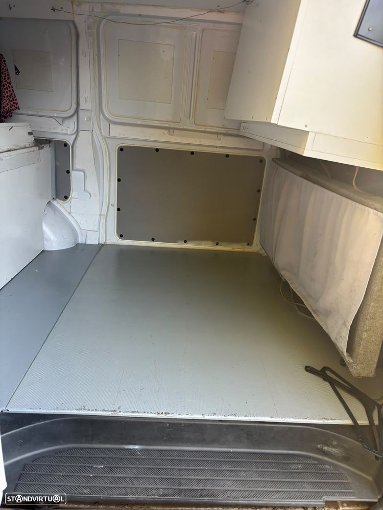 Mercedes-Benz Vito - 14