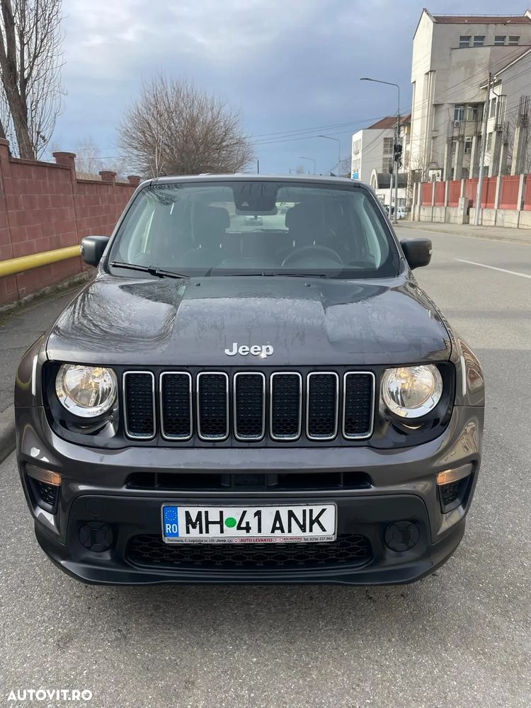 Jeep Renegade - 2
