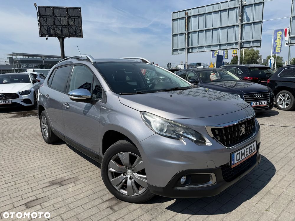 Peugeot 2008 1.2 Pure Tech Style - 3
