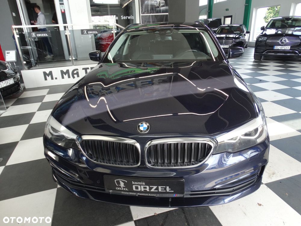 BMW Seria 5 525d Luxury Line sport - 15