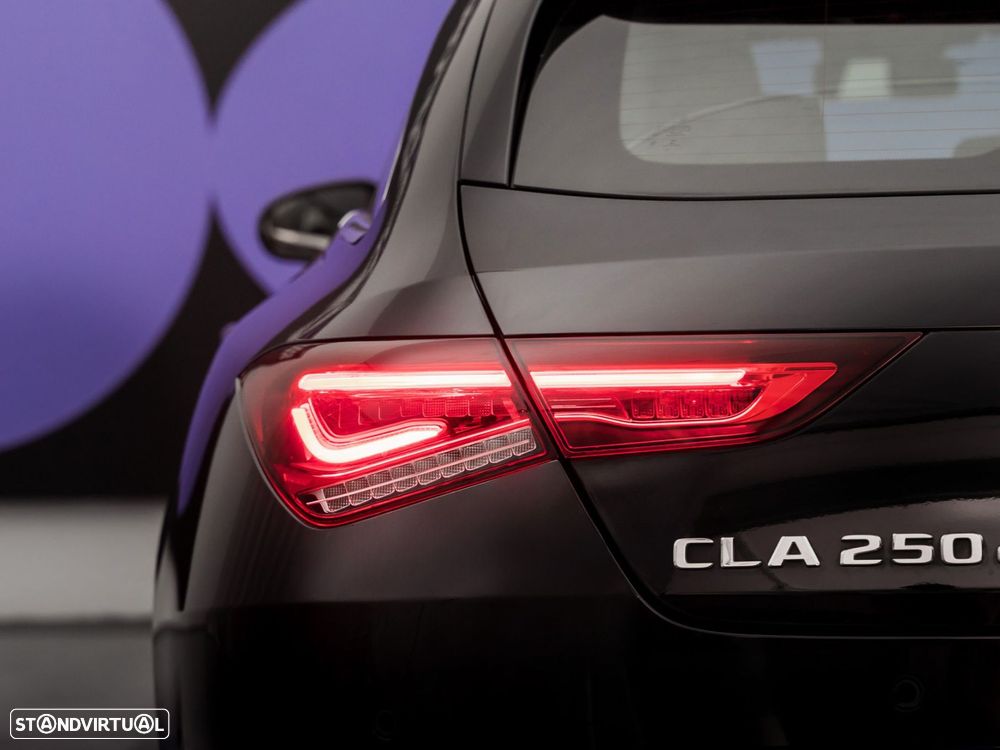 Mercedes-Benz CLA 250 e Shooting Brake Style Plus - 10