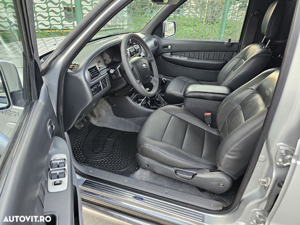 Ford Ranger Pick-Up 4x4 XLT - 9