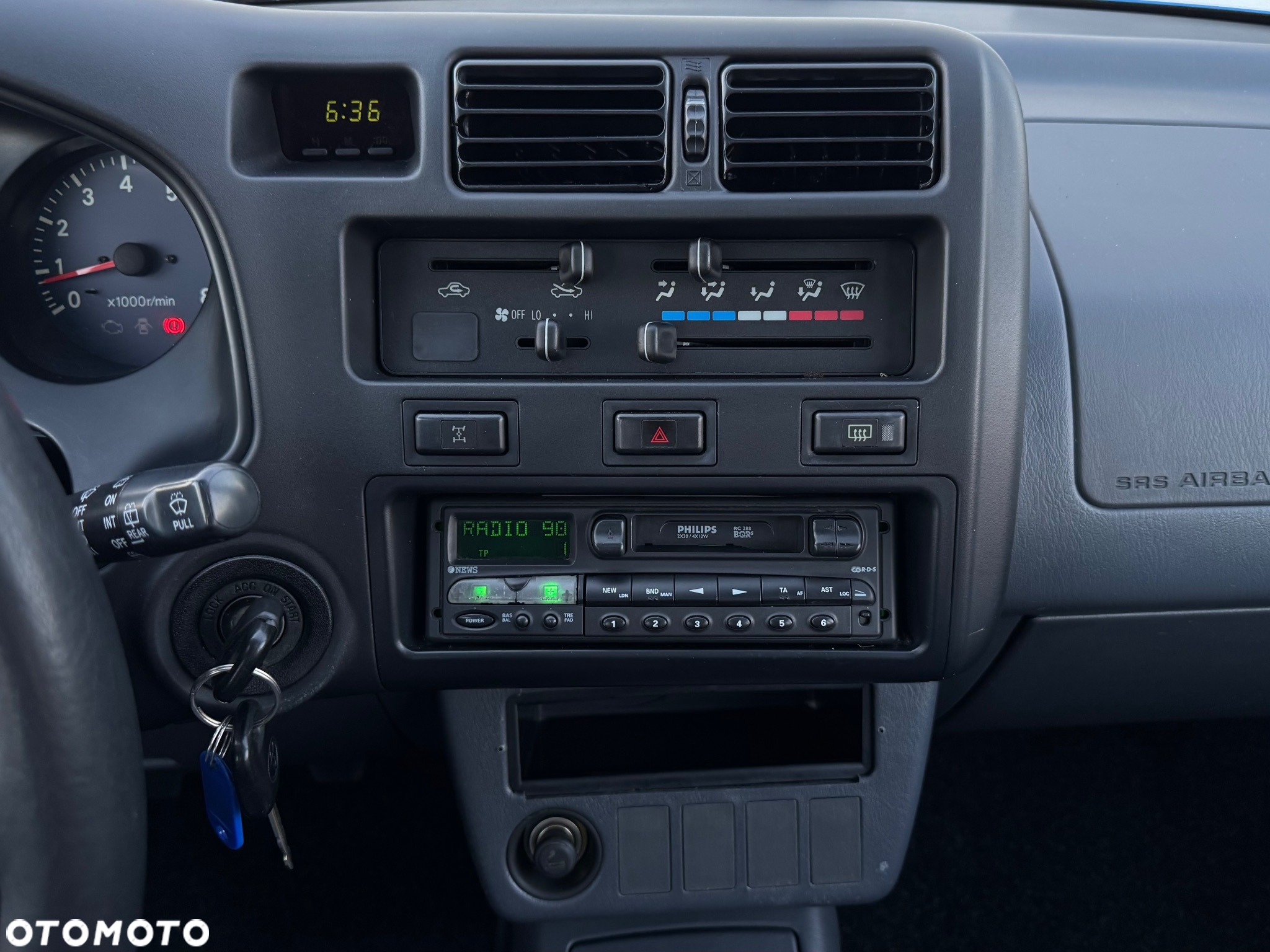 Toyota RAV4 2.0 - 19