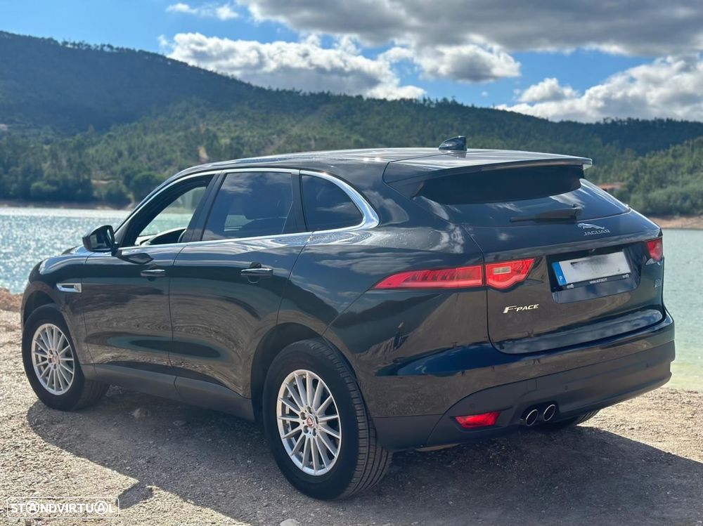 Jaguar F-Pace 2.0 i4D Chequered Flag AWD Aut. - 7