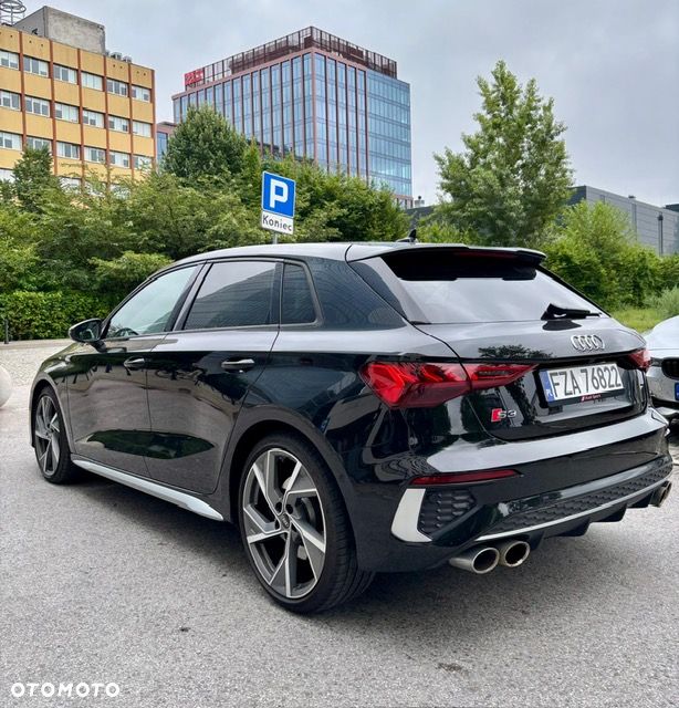 Audi S3 S tronic - 4