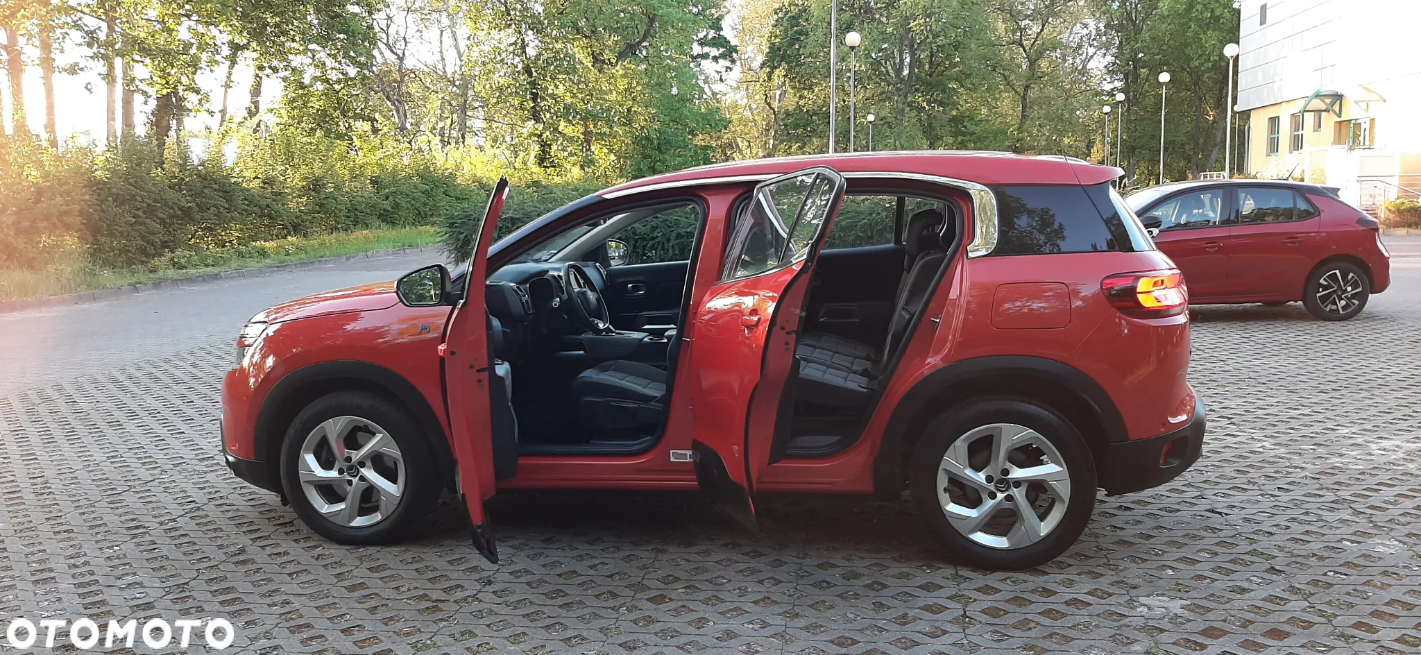 Citroën C5 Aircross Hybrid 225 e-EAT8 ë-SERIES - 6