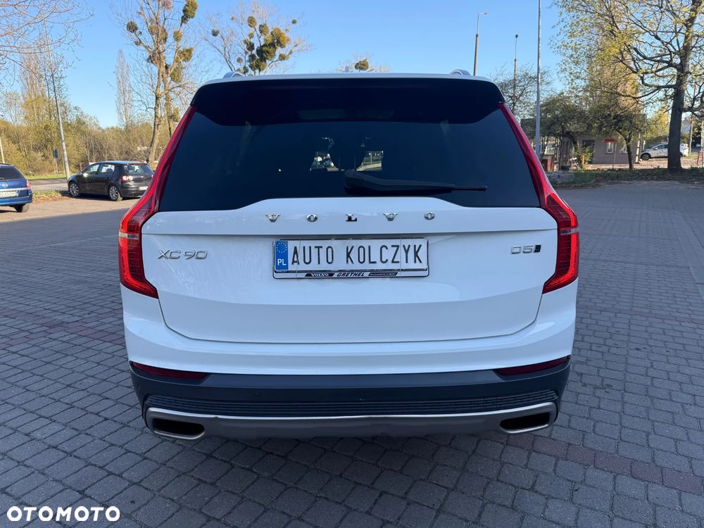 Volvo XC 90 - 6