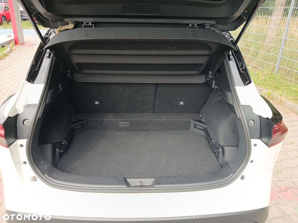 Nissan Qashqai 1.3 DIG-T MHEV 4x4 N-Connecta Xtronic - 19