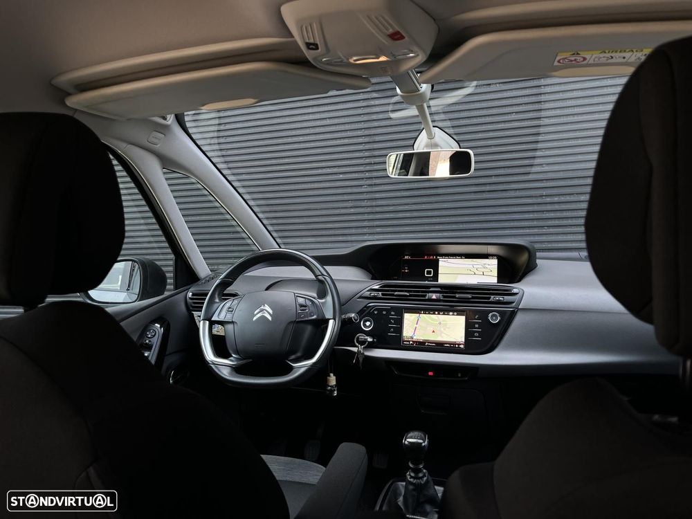 Citroën C4 Grand Picasso - 25