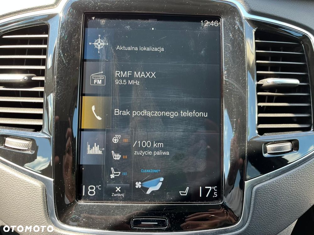 Volvo XC 90 - 25
