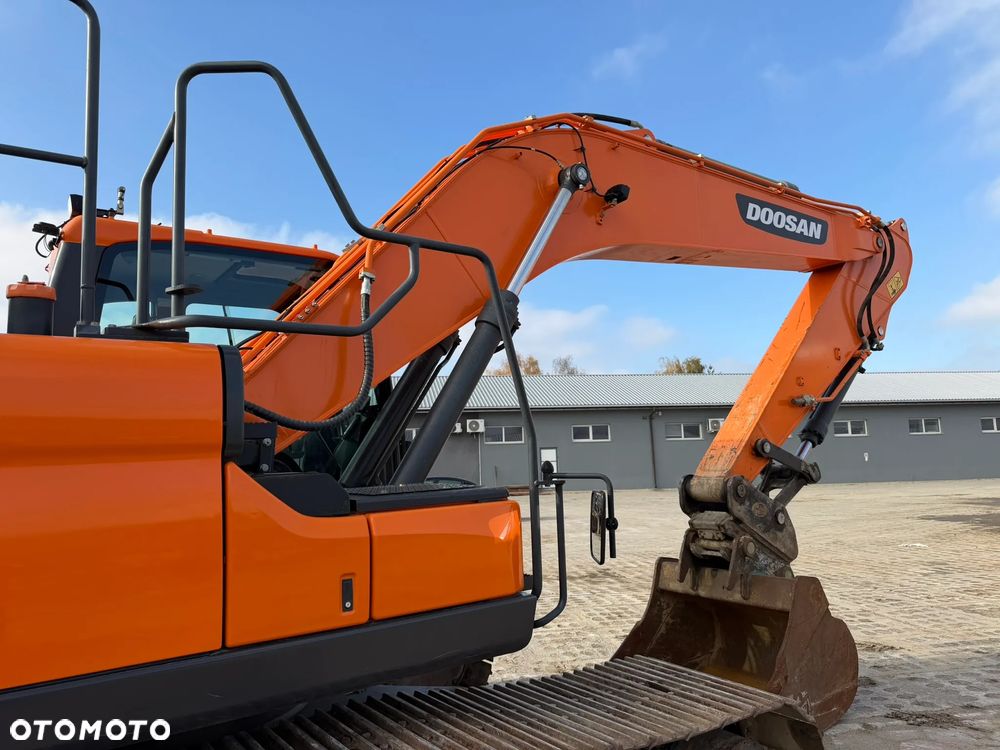 Doosan DX225 LC-7 - 7