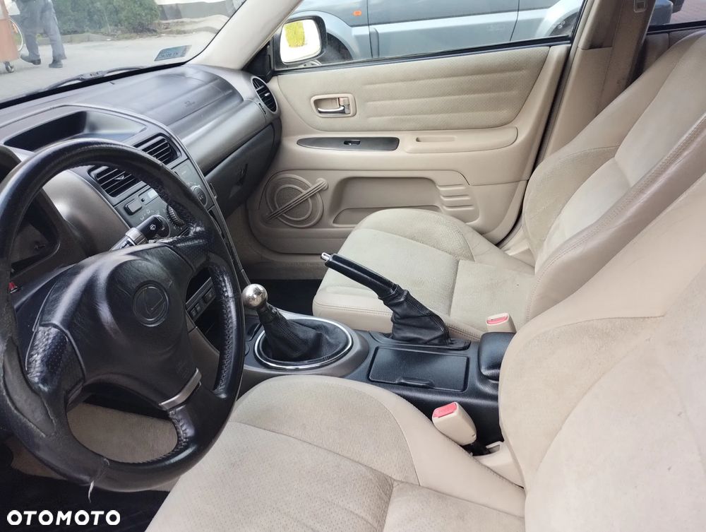 Lexus IS 200 Elegance - 4