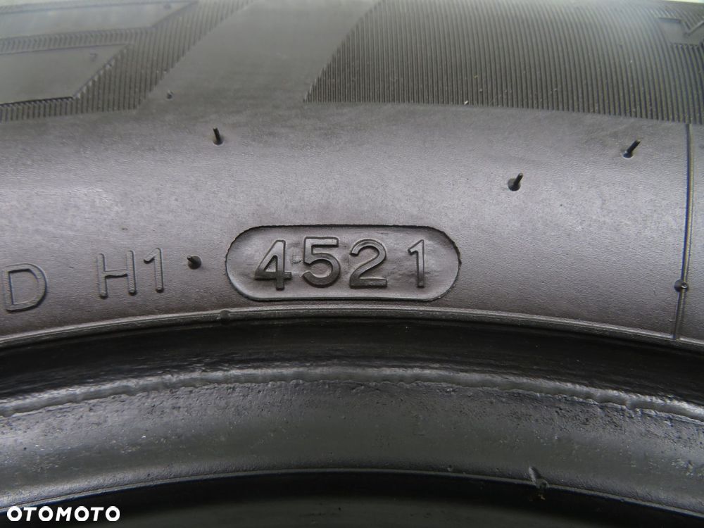 1x 215/65R15C OPONA ZIMOWA Hankook Winter Icept LV RW12 104/102T - 2