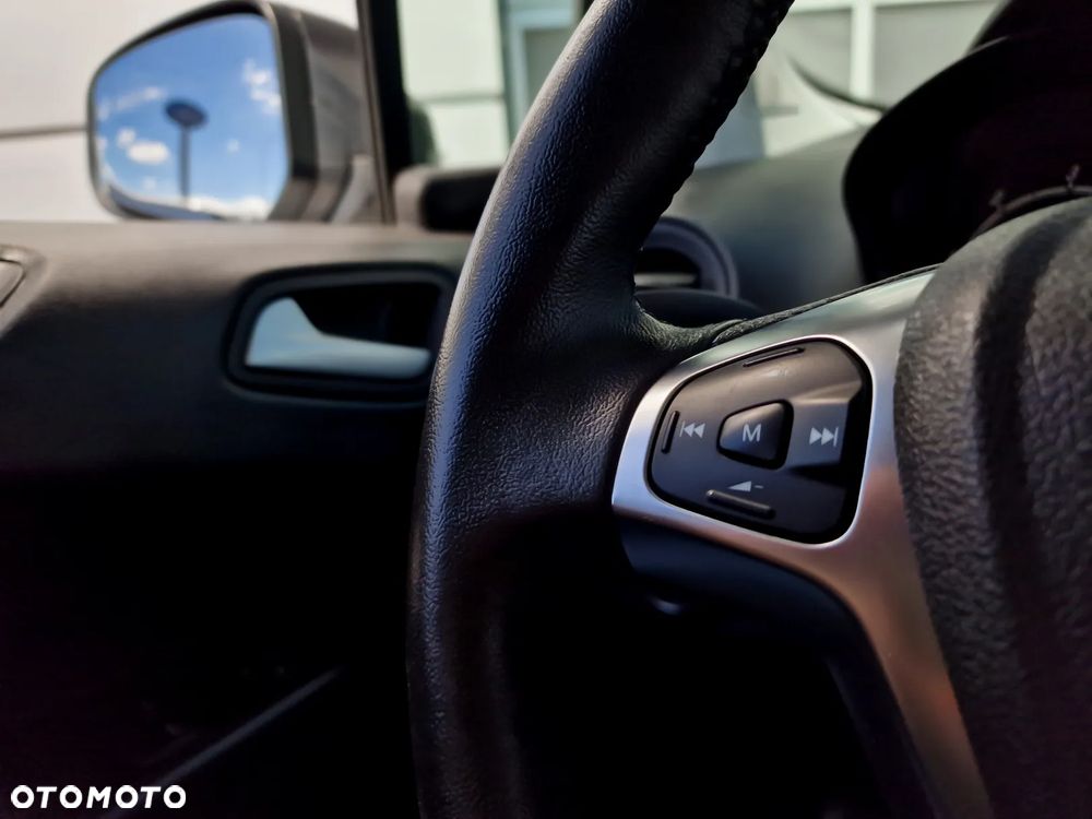 Ford TRANSIT COURIER - 11