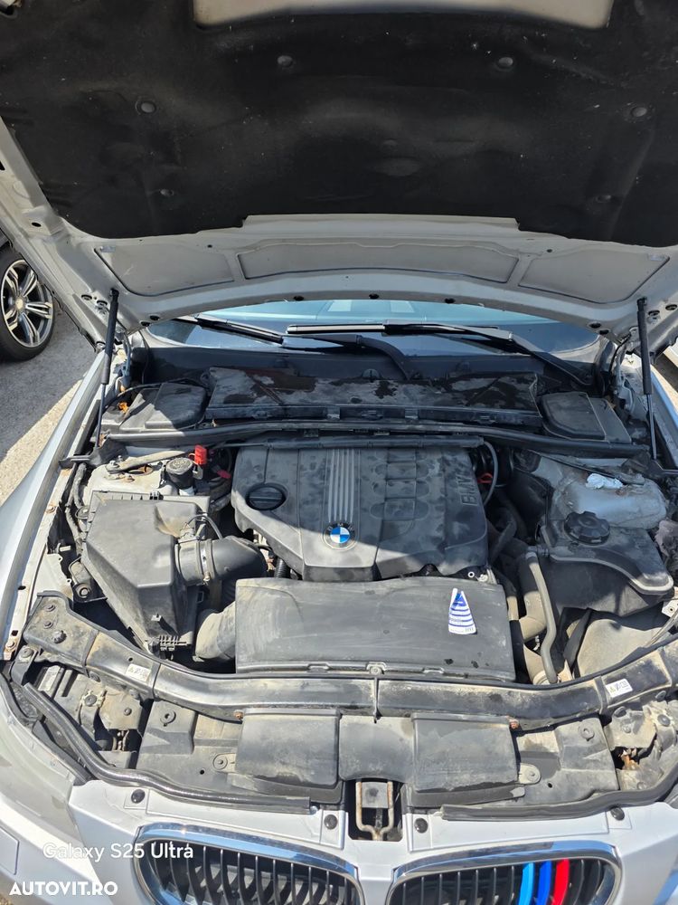 BMW Seria 3 318d DPF Touring Aut. Edition Exclusive - 8