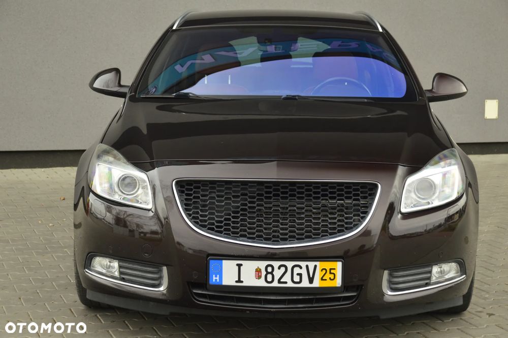 Opel Insignia 2.0 Turbo 4x4 Automatik Design Edition - 3