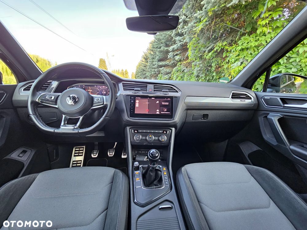 Volkswagen Tiguan 2.0 TDI SCR R-Line - 18