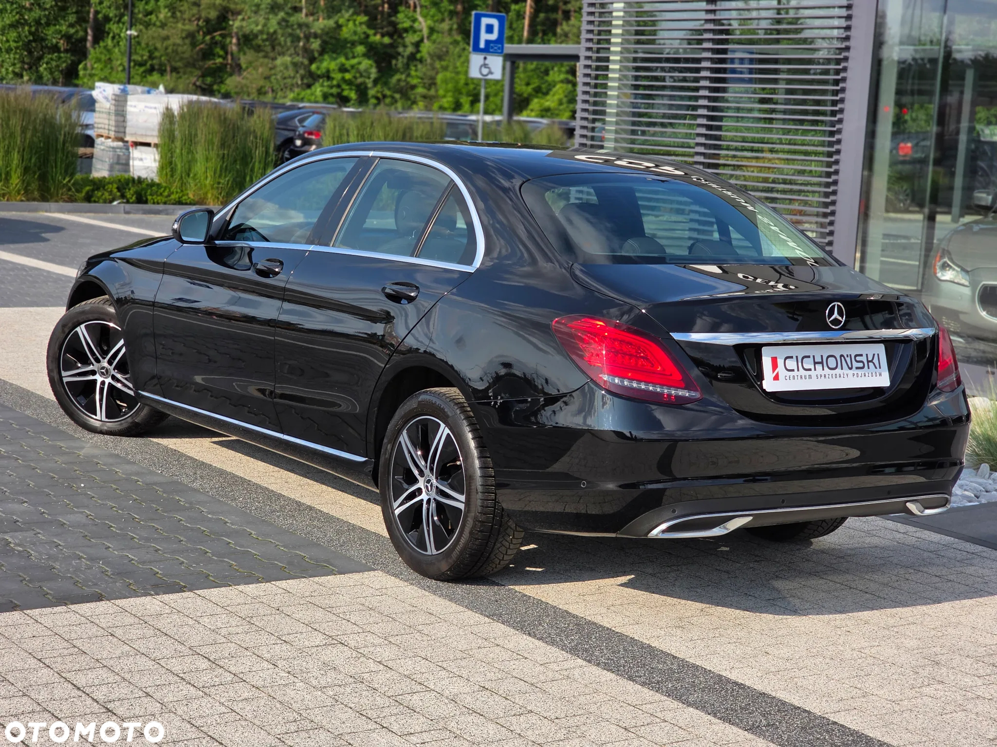 Mercedes-Benz Klasa C - 32