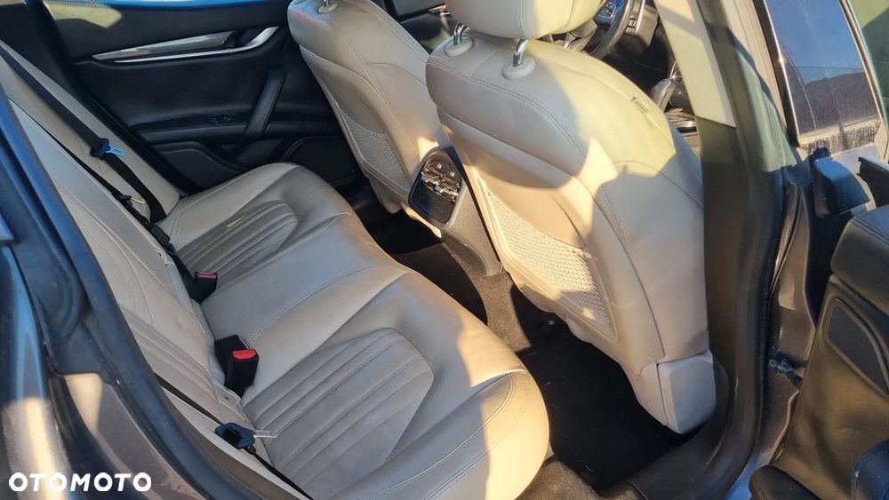 Maserati Ghibli - 25