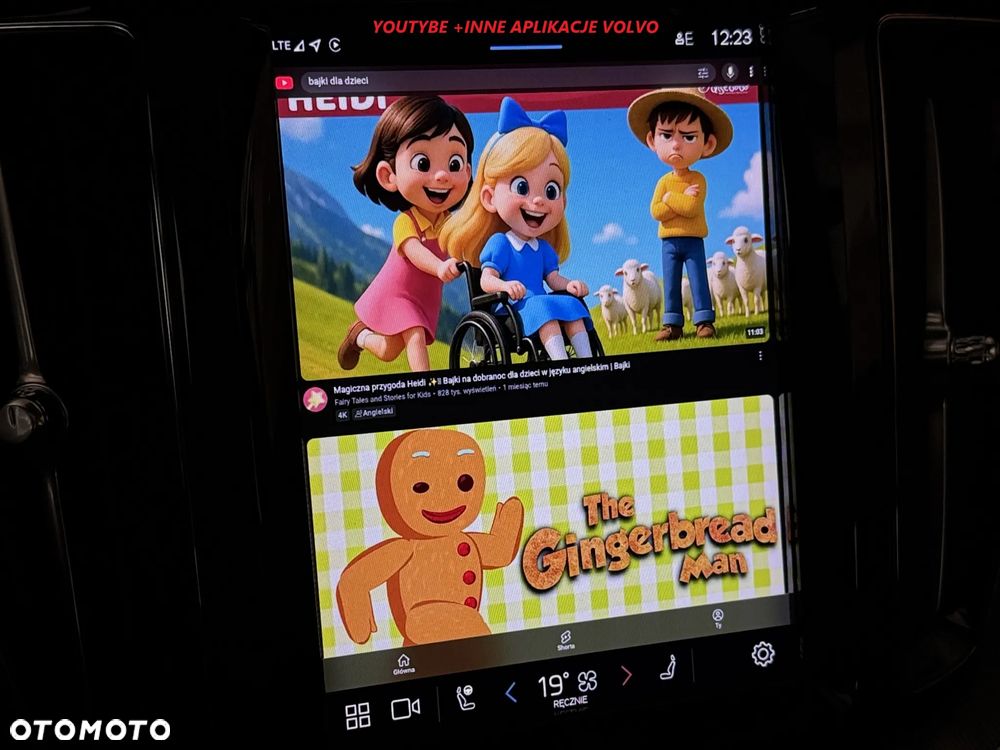 Volvo XC 60 B4 D AWD Plus Dark - 28