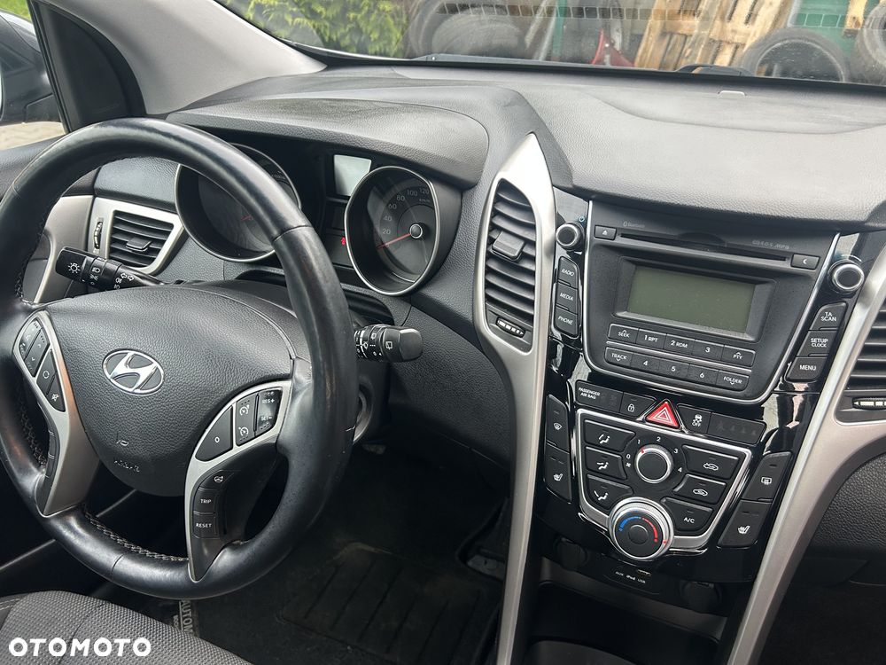 Hyundai i30 1.6 CRDI Style - 26